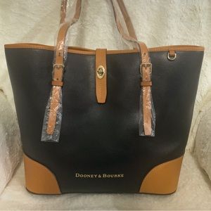 Dooney & Bourke All Leather Dover/ Tote Purse. NWT Black and Tan Color.